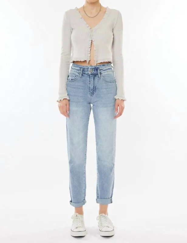 Chantal Ultra High Rise Mom Jeans In Light Wash