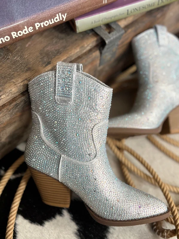 Tres' Rivers Silver Rhinestone Booties